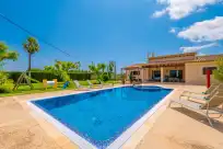 Holiday rentals in Son crestes