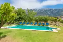 Holiday rentals in Can massana