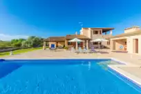 Ferienhaus auf Na maians