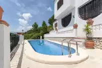 Holiday rentals in Casabra