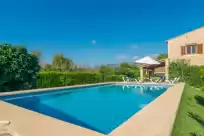 Holiday rentals in Can tut