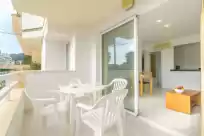 Holiday rentals in Massanet (bc)