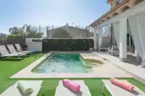 Location de vacances à Es closet