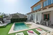 Location de vacances à Es closet