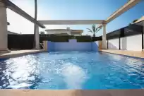 Holiday rentals in Estrel