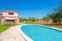 Holiday rentals in Son figuerola