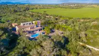 Holiday rentals in Can somni