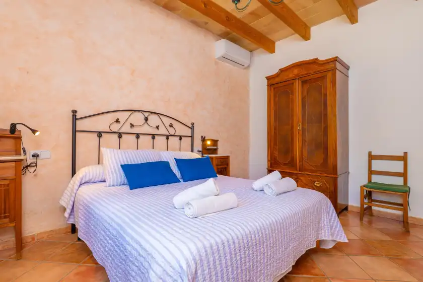Holiday rentals in Son seguí, Alaró