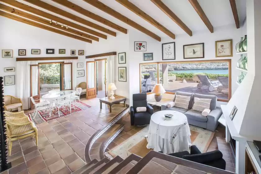 Holiday rentals in Es mirador, Cala Anguila-Cala Mendia