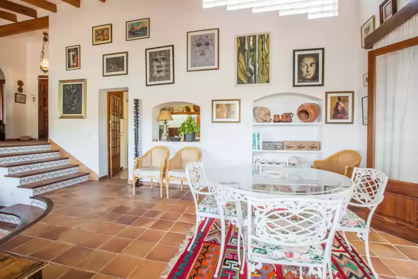 Holiday rentals in Es mirador, Cala Anguila-Cala Mendia