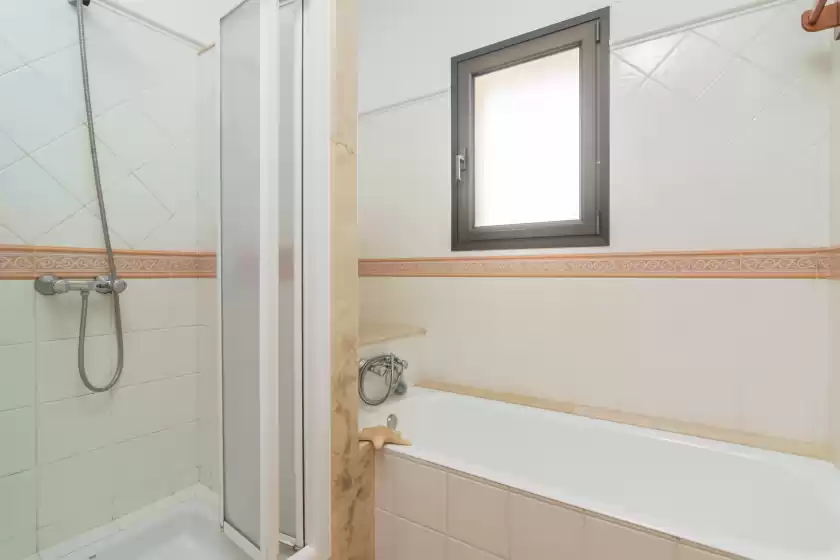 Ferienhaus auf Sa roca blanca, s'Horta