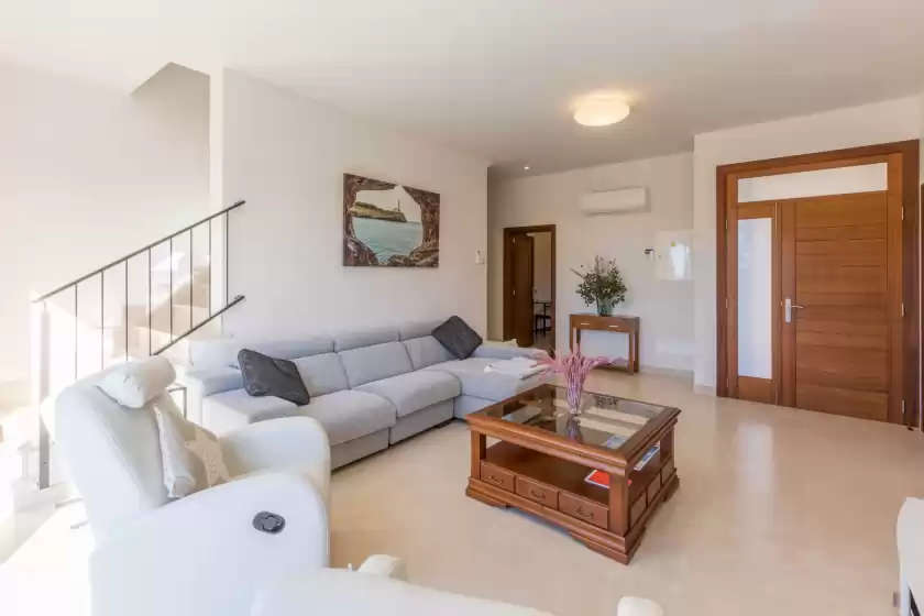 Ferienhaus auf Romaní des figueral, Campos