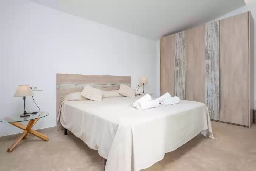 Location de vacances à La font (canaves), Urbanització la Font