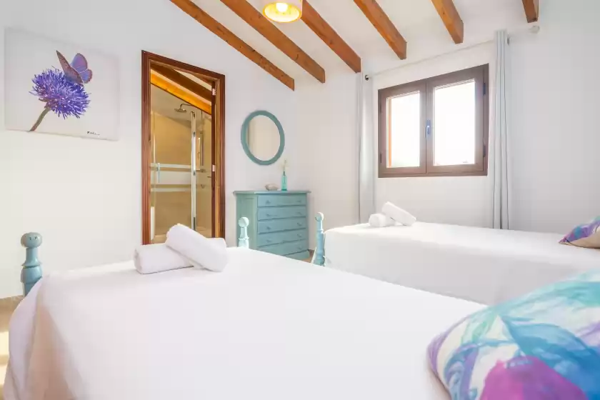 Location de vacances à La font (canaves), Urbanització la Font