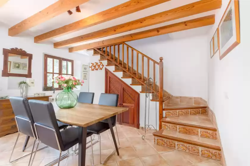 Holiday rentals in S'olivaret, Fornalutx