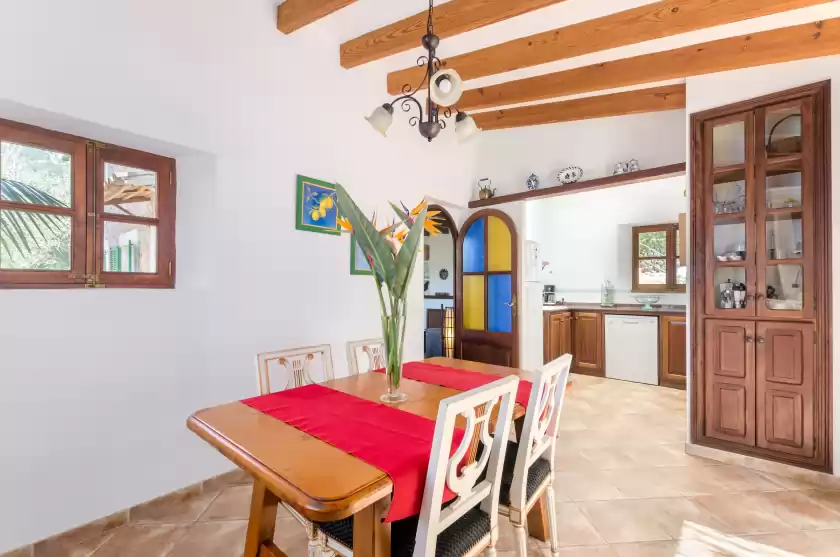 Holiday rentals in S'olivaret, Fornalutx