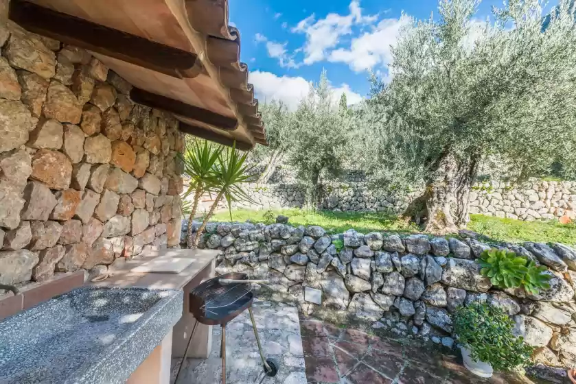 Holiday rentals in S'olivaret, Fornalutx