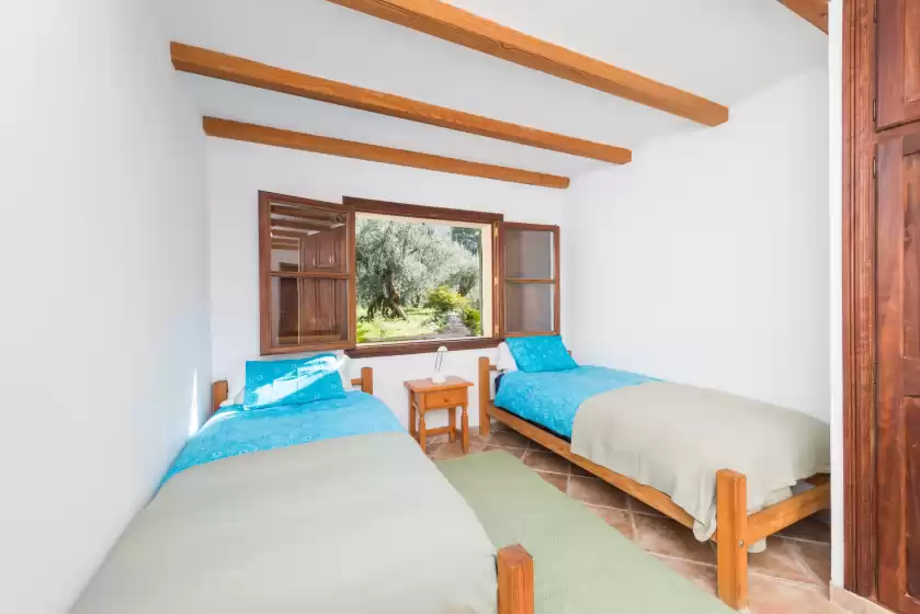 Holiday rentals in S'olivaret, Fornalutx