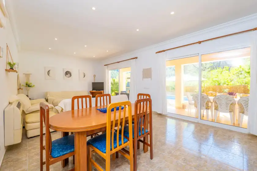 Holiday rentals in Vila garballó, Crestatx