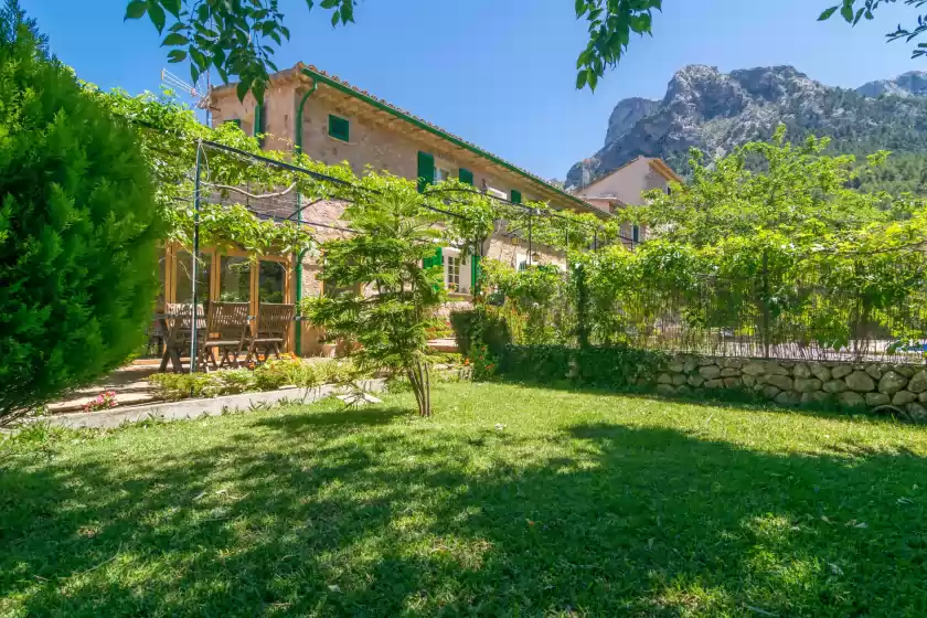 Holiday rentals in Can altes, Biniaraix