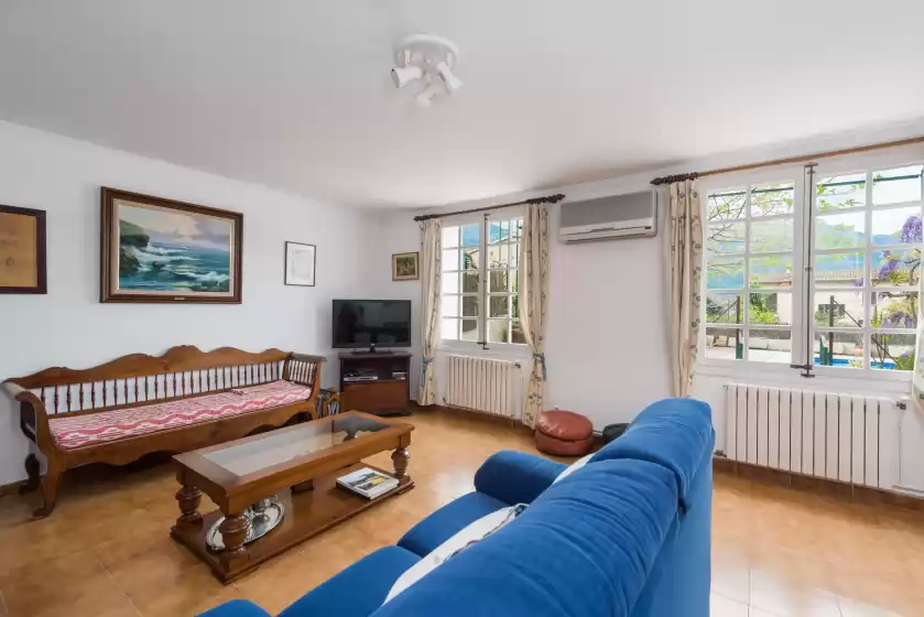 Holiday rentals in Can altes, Biniaraix