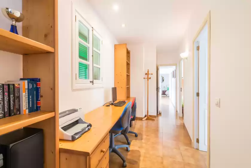 Holiday rentals in Can altes, Biniaraix