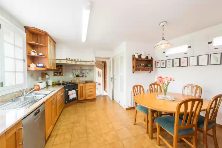 Holiday rentals in Can altes, Biniaraix
