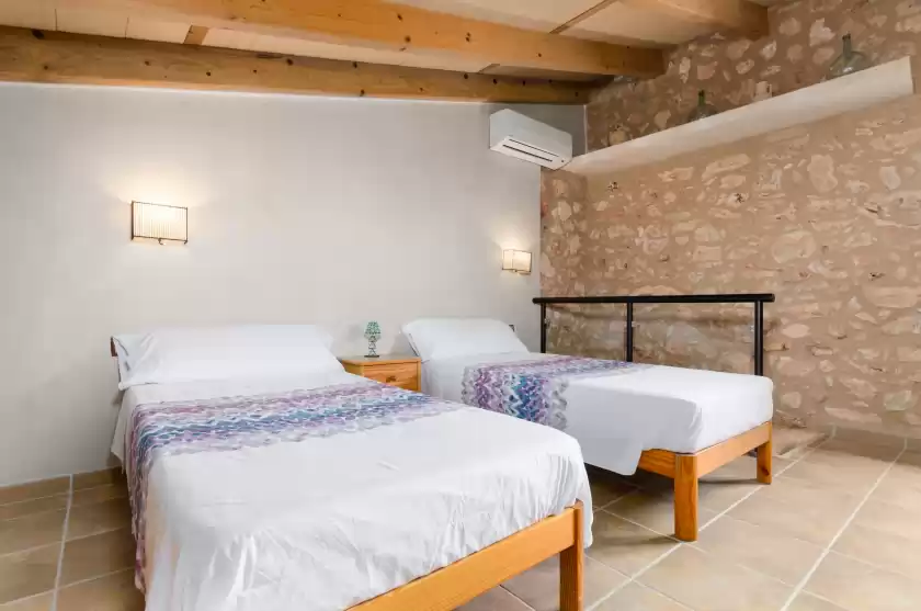 Holiday rentals in Son garbi, Algaida