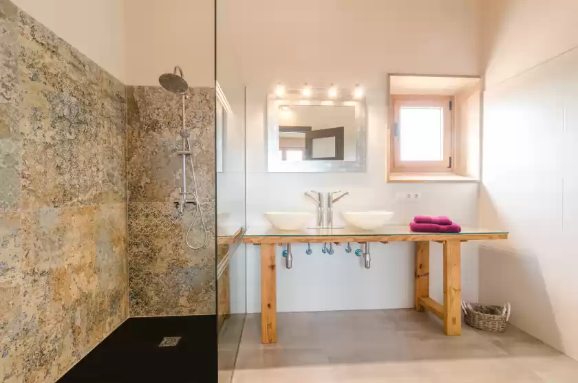 Holiday rentals in Can xesquet, ses Salines