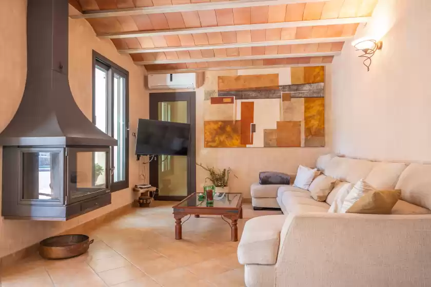 Holiday rentals in Can frontera (vinagrella), Selva