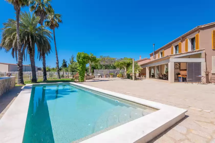 Holiday rentals in Can frontera (vinagrella), Selva
