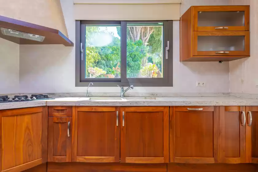 Holiday rentals in Can frontera (vinagrella), Selva