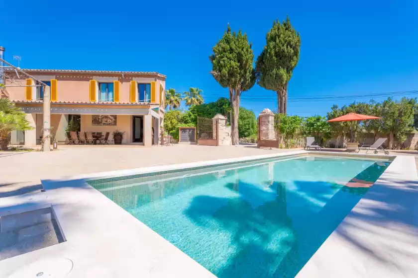 Holiday rentals in Can frontera (vinagrella)