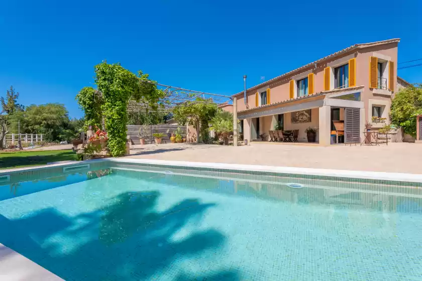 Holiday rentals in Can frontera (vinagrella), Selva