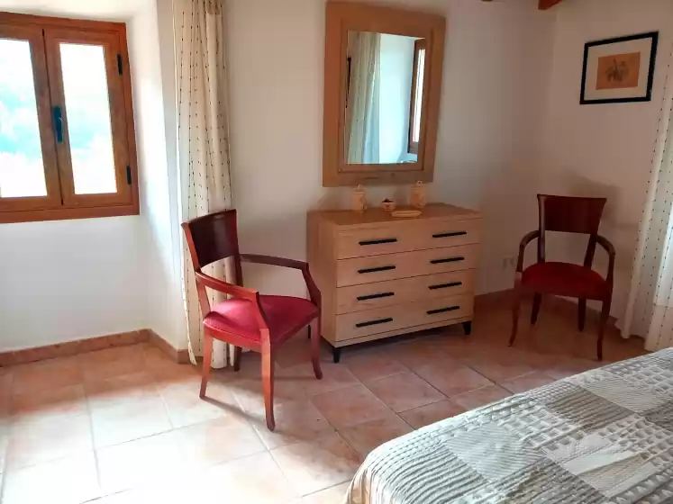 Holiday rentals in Sa tarongera, Andratx