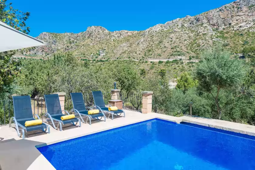 Holiday rentals in Sa tarongera, Andratx