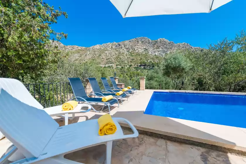 Holiday rentals in Sa tarongera, Andratx