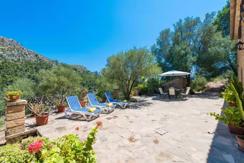 Holiday rentals in Sa tarongera, Andratx