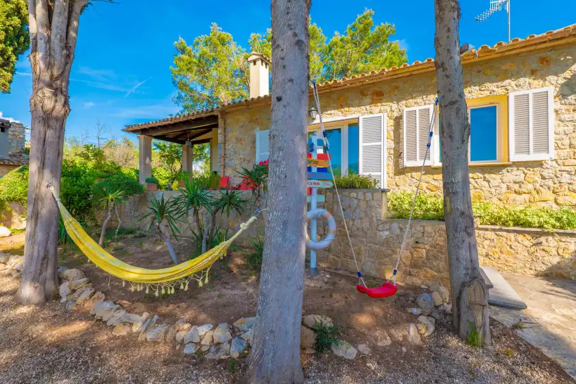 Holiday rentals in Can reure, Inca