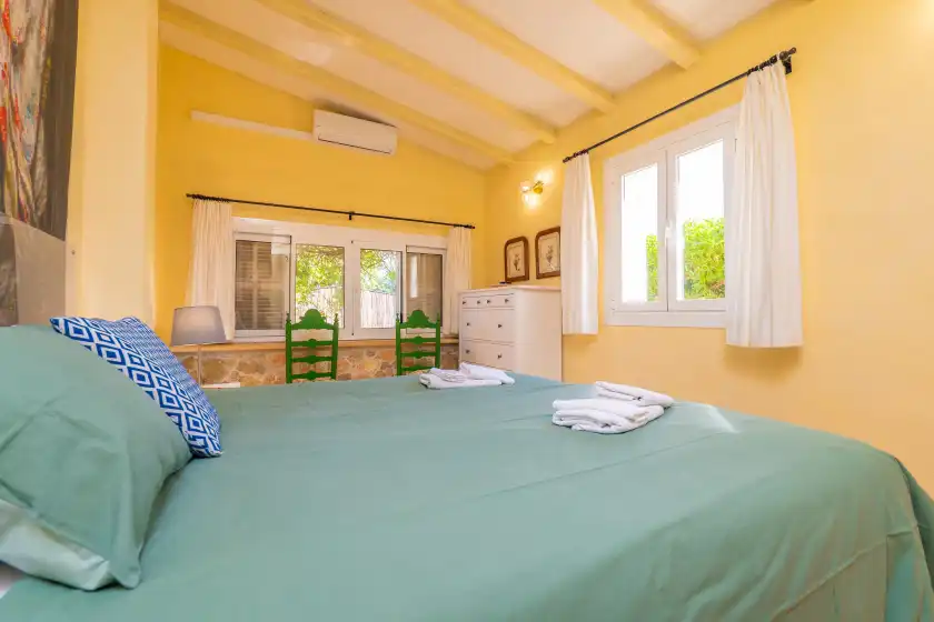 Holiday rentals in Can reure, Inca