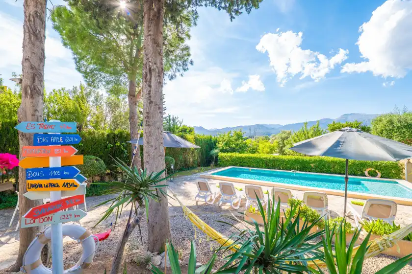 Holiday rentals in Can reure, Inca