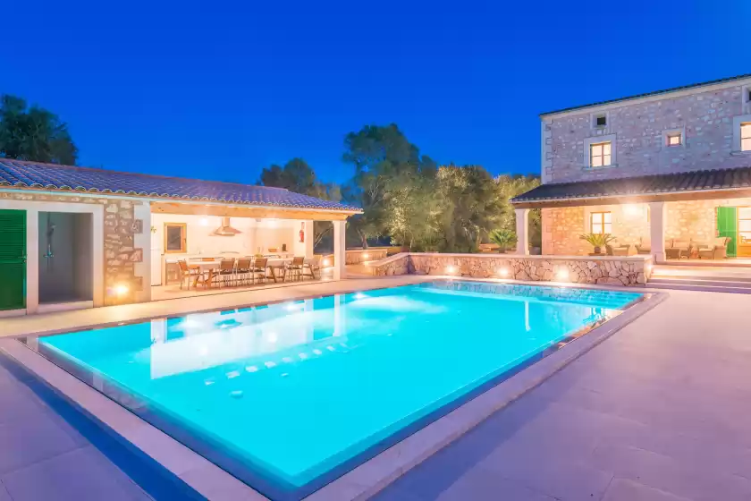 Holiday rentals in Son fadri, Campos