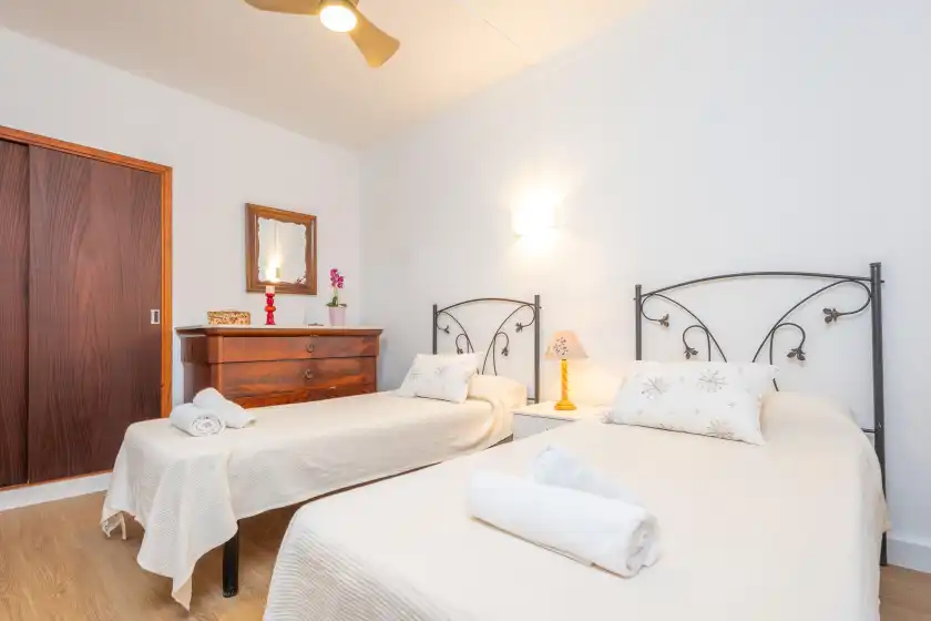 Holiday rentals in Can pons, Can Picafort