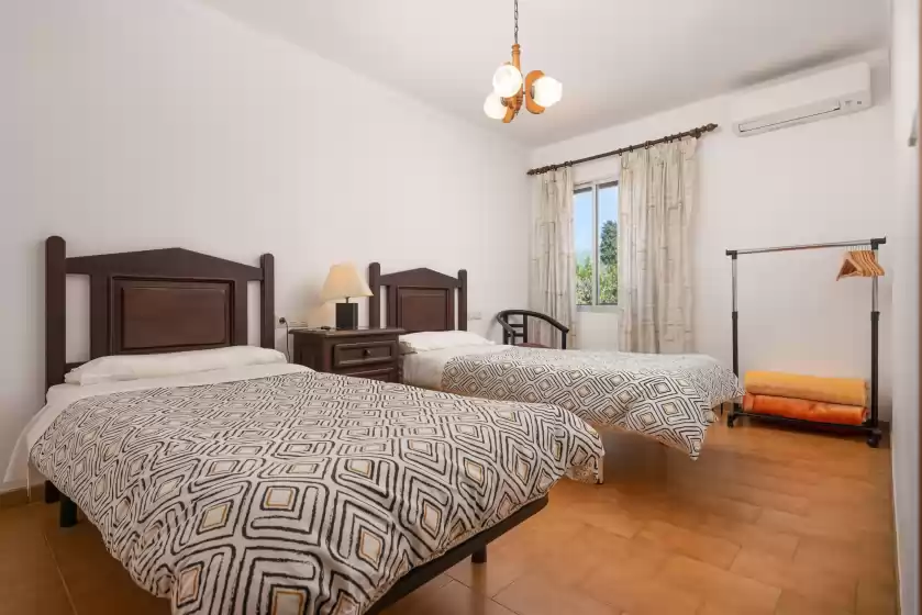 Holiday rentals in Vivienda isabela, Inca