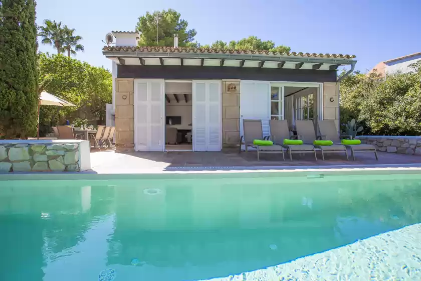 Holiday rentals in Villa cala padri, Font de sa Cala