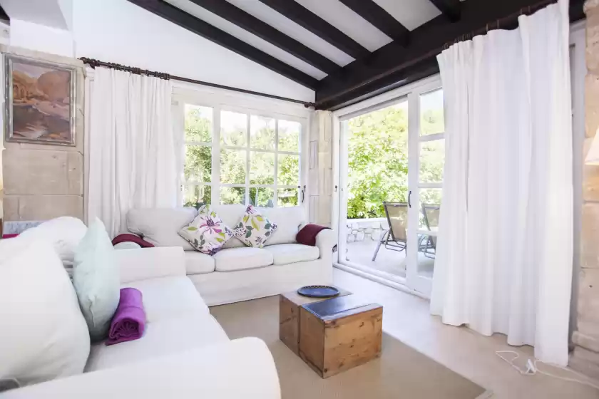 Holiday rentals in Villa cala padri, Font de sa Cala