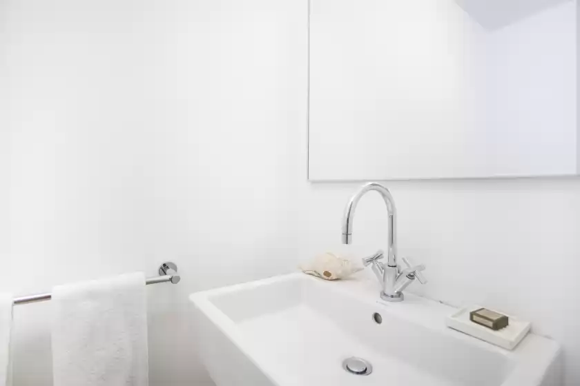 Holiday rentals in Villa cala padri, Font de sa Cala