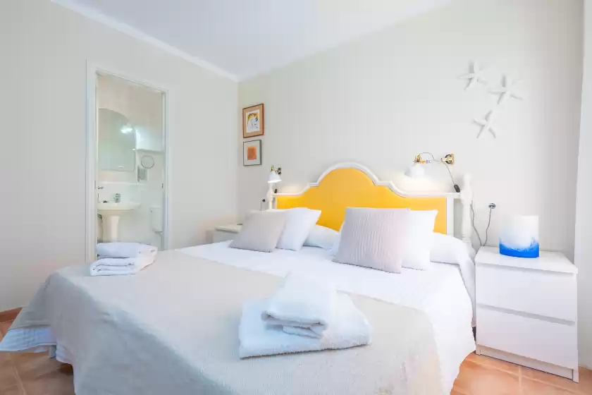 Holiday rentals in Setcelis, Cala Sant Vicenç