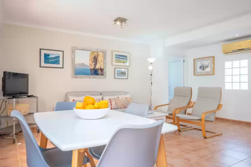 Holiday rentals in Setcelis, Cala Sant Vicenç