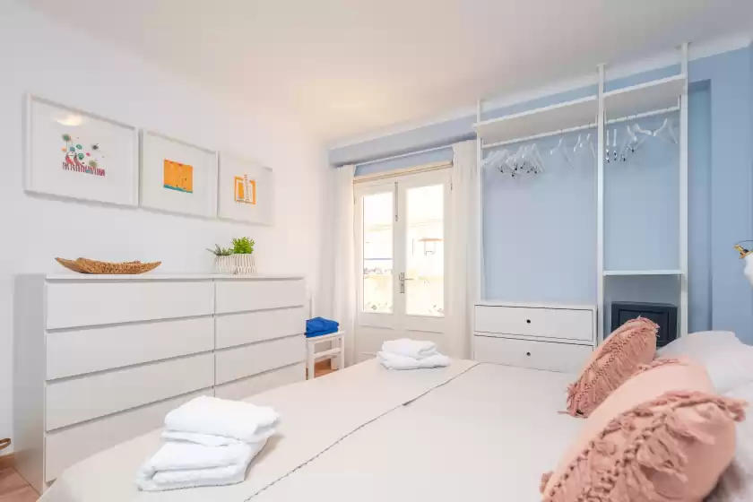 Holiday rentals in Setcelis, Cala Sant Vicenç